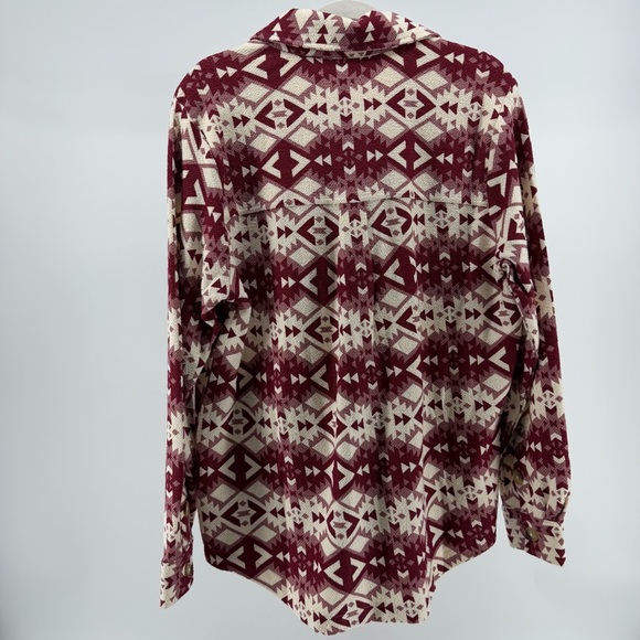 NWT Ariat Fillmore Shirt Jacket Red Cream Southwestern Print, Women's Medium - Picture 8 of 13